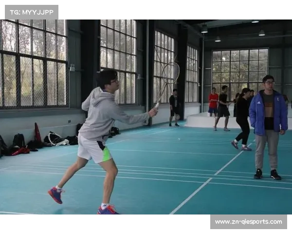 上海外国语大学“校长杯”篮球赛落幕，管院击败三连冠金院夺冠，国关获季军